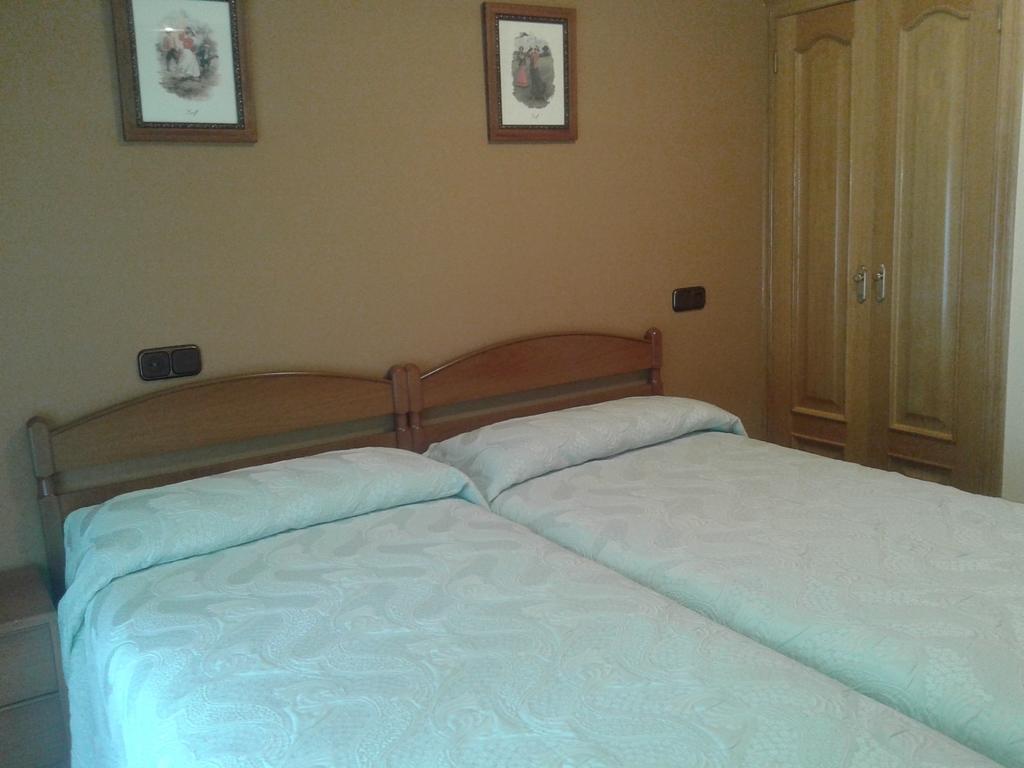 Hostal Les Bedules Oseja de Sajambre Chambre photo